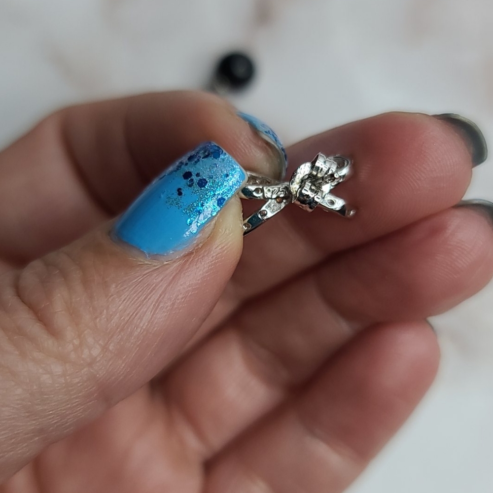 Sterling silver onyx ball and bow earrings - Picture 3 of 5